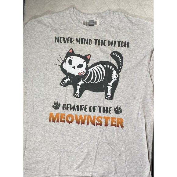 Women's Sz XL Skeleton Cat T-Shirt "Nevermind the Witch Beware of the Meownster - Picture 2 of 5
